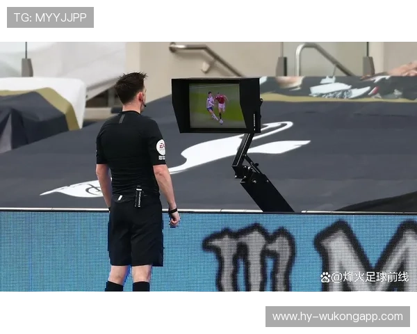 VAR如何判定毫米级越位？一帧画面决定进球有效与否