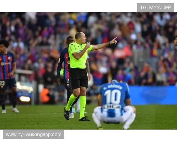 哨响开球规则拆解：什么时候裁判必须先吹哨才允许开球？