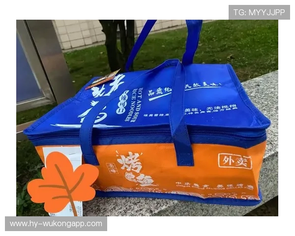 汪周雨这生活节奏也太快了吧，听说早上七点就开始点外卖外卖到账八点篮球场全开炸！